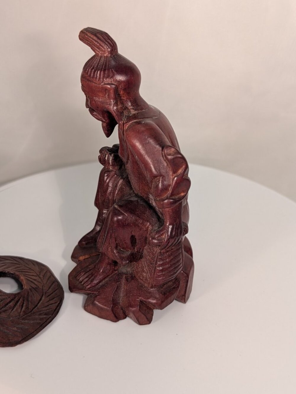 Vintage Chinese Hand-Carved Wood Seated Elderly Man Figure with Removable Hat - Picture 5 of 10